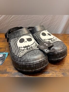 Disney Tim Burton's Nightmare Before Christmas Mens Clog Sandals Ground Up